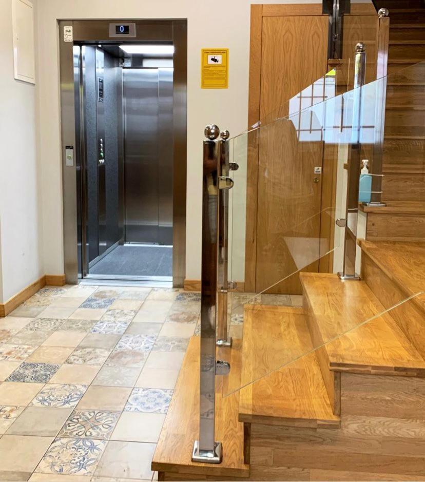 Gran Terraza, Vivienda Unica! Muy Centrica Apartman Torrelavega Kültér fotó